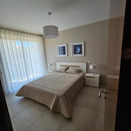 Oasis Lux T2